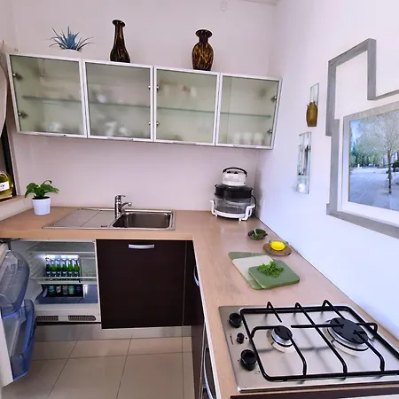 2 Bedroom Seafront Duplex Penthouse In The Heart Of Spinola Bay San Ġiljan